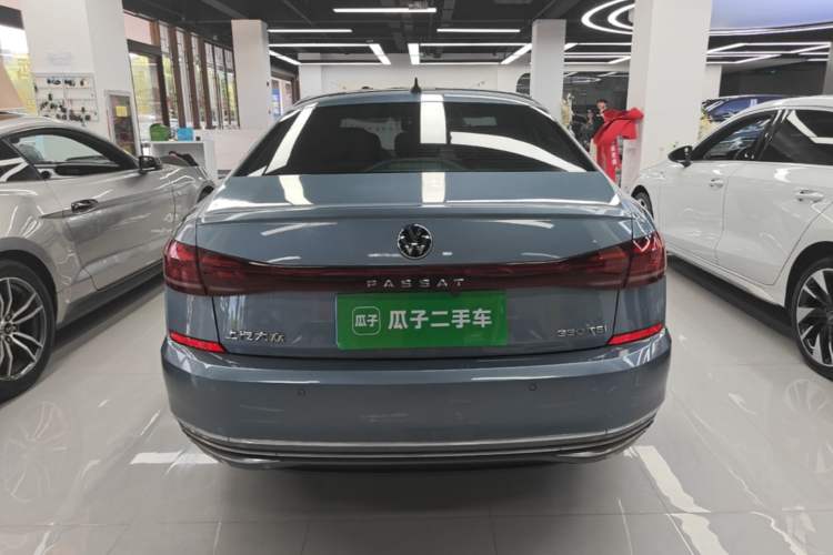 Used Volkswagen Passat 2022 330TSI Luxury Edition Rear