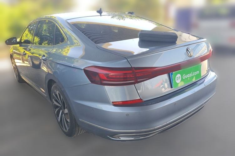 Used Volkswagen Passat 2022 330TSI Starry Luxury Edition Rear Left 45 Deg