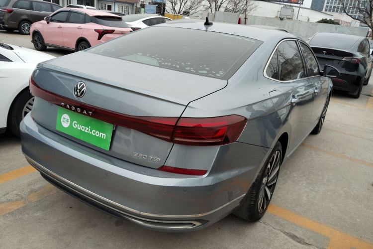 Used Volkswagen Passat 2022 330TSI Starry Luxury Edition Rear Right 45 Deg