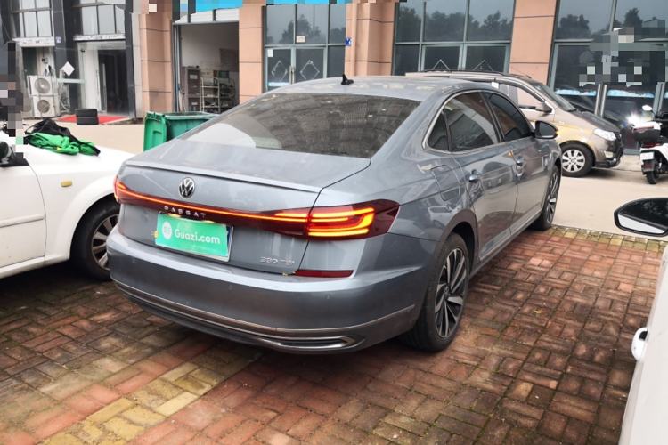 Used Volkswagen Passat 2022 330TSI Starry Elite Edition Rear Right 45 Deg