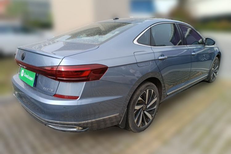 Used Volkswagen Passat 2022 330TSI Starry Luxury Edition Rear Right 45 Deg