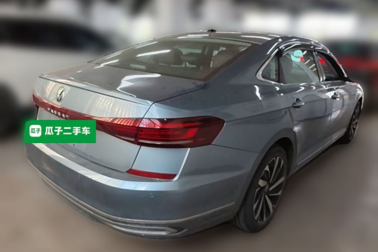 Used Volkswagen Passat 2022 330TSI Luxury Edition Rear Right 45 Deg