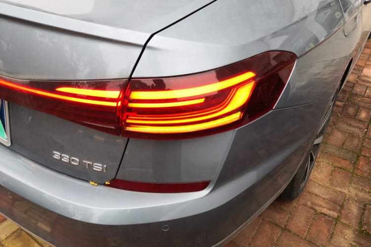 Used Volkswagen Passat 2022 330TSI Starry Elite Edition Right Rear Taillight
