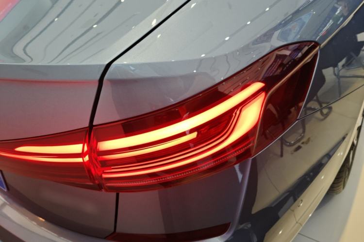 Used Volkswagen Passat 2022 330TSI Luxury Edition Right Rear Taillight