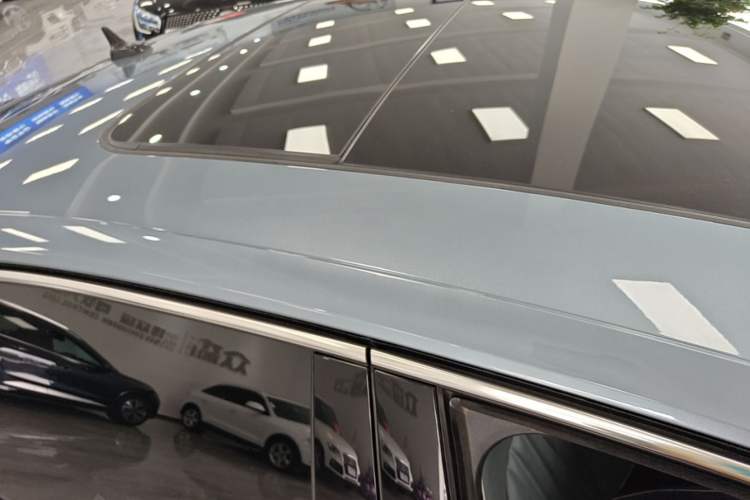 Used Volkswagen Passat 2022 330TSI Luxury Edition Roof