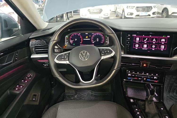 Used Volkswagen Passat 2022 330TSI Starry Luxury Edition Steering Wheel