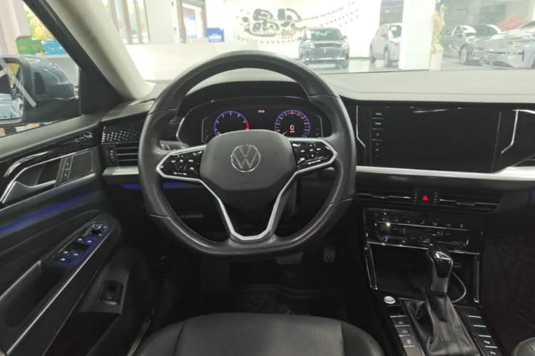 Used Volkswagen Passat 2022 330TSI Luxury Edition Steering Wheel
