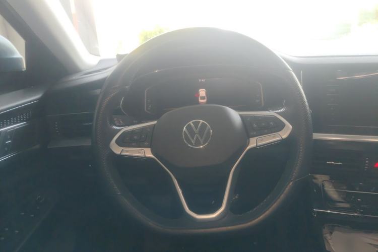 Used Volkswagen Passat 2022 330TSI Elite Edition Steering Wheel