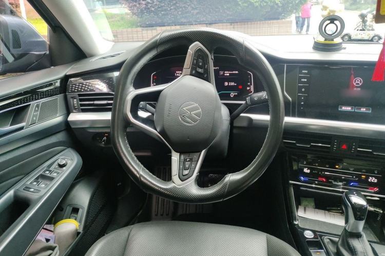 Used Volkswagen Passat 2022 330TSI Starry Luxury Edition Steering Wheel