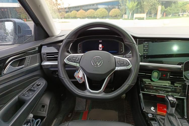 Used Volkswagen Passat 2022 330TSI Starry Luxury Edition Steering Wheel
