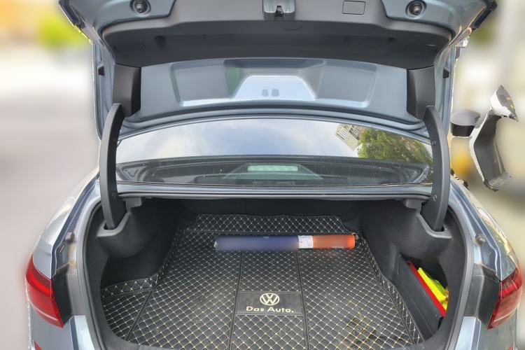 Used Volkswagen Passat 2022 330TSI Starry Elite Edition Trunk