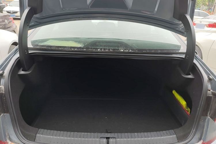 Used Volkswagen Passat 2022 330TSI Luxury Edition Trunk