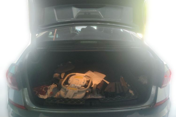 Used Volkswagen Passat 2022 330TSI Elite Edition Trunk
