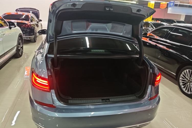 Used Volkswagen Passat 2022 330TSI Starry Elite Edition Trunk