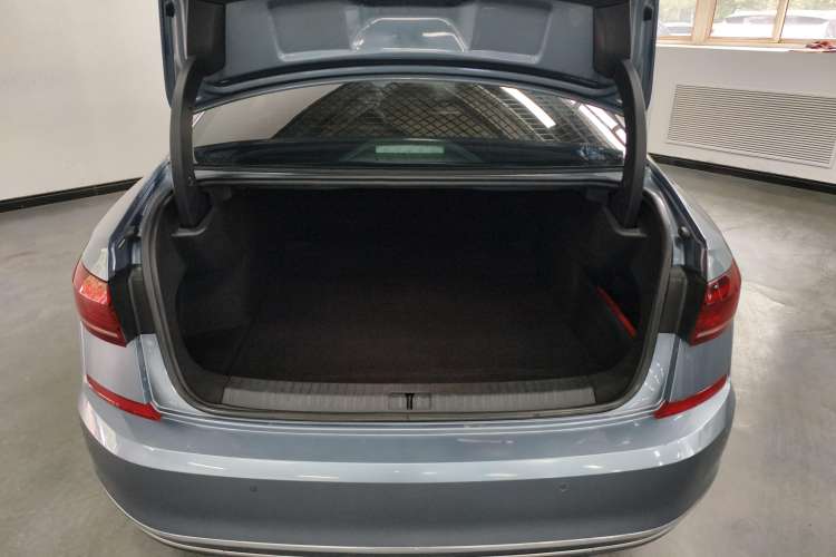 Used Volkswagen Passat 2022 330TSI Starry Luxury Edition Trunk