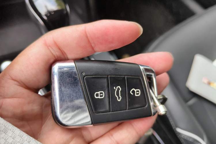 Used Volkswagen Passat 2022 330TSI Starry Elite Edition Vehicle Key