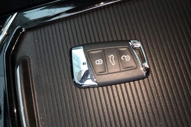 Used Volkswagen Passat 2022 330TSI Starry Elite Edition Vehicle Key