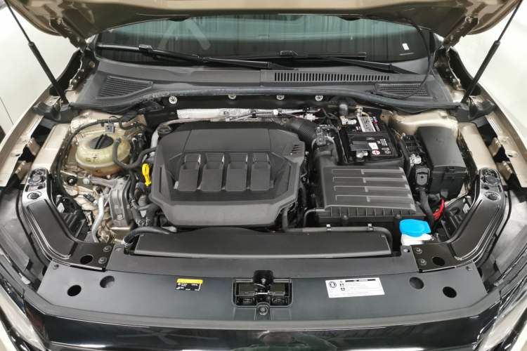 Used Volkswagen Passat 2022 330TSI Starry Elite Edition Engine Bay