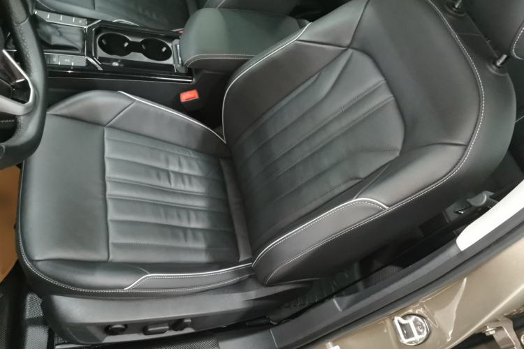 Used Volkswagen Passat 2022 330TSI Starry Elite Edition Left Front Seat