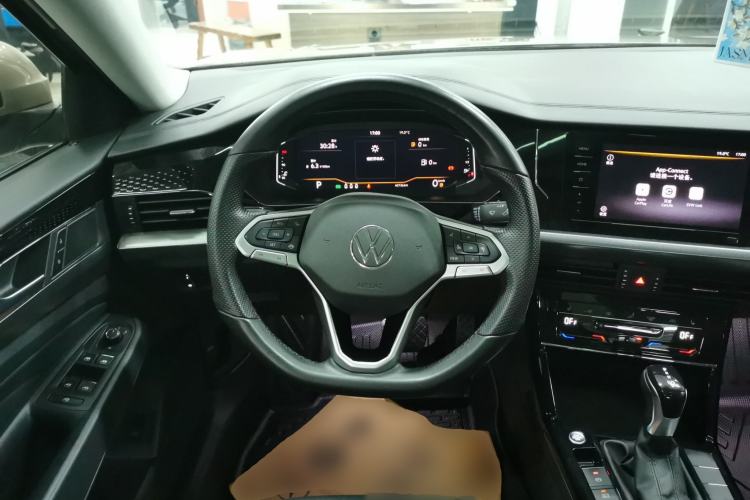 Used Volkswagen Passat 2022 330TSI Starry Elite Edition Steering Wheel