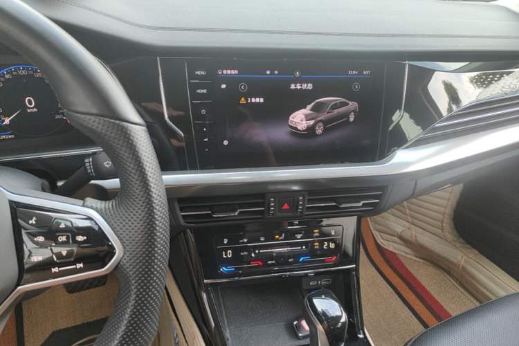 Used Volkswagen Passat 2022 330TSI Starry Luxury Edition – Exclusive Special Edition Audio And AC Panel