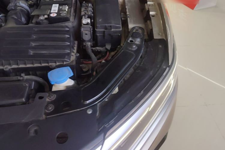 Used Volkswagen Passat 2022 330TSI Luxury Edition Engine Bay Left