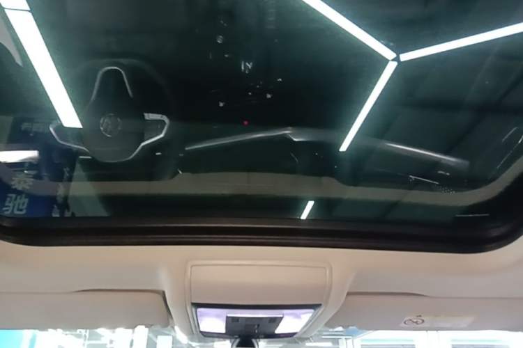 Used Volkswagen Passat 2022 330TSI Starry Elite Edition Headliner