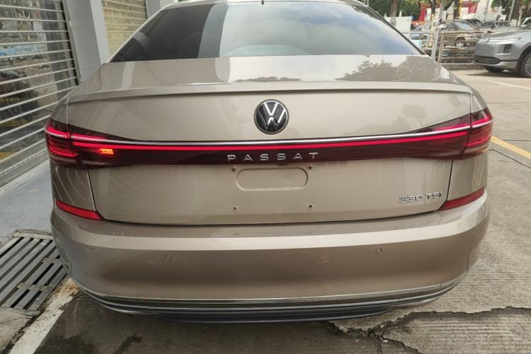 Used Volkswagen Passat 2022 330TSI Starry Luxury Edition – Exclusive Special Edition Rear