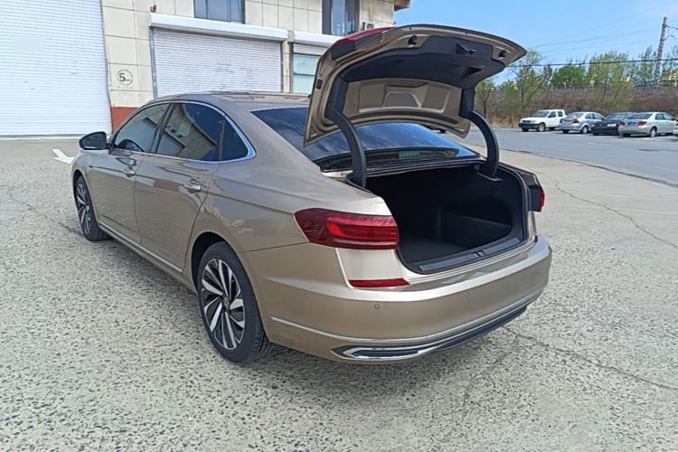 Used Volkswagen Passat 2022 330TSI Luxury Edition Rear Left 45 Deg