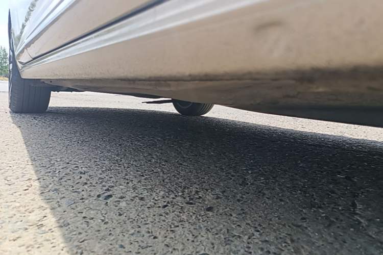 Used Volkswagen Passat 2022 330TSI Luxury Edition Right Side Sill