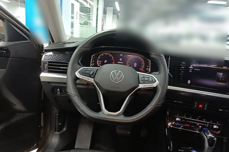 Used Volkswagen Passat 2022 330TSI Starry Elite Edition Steering Wheel