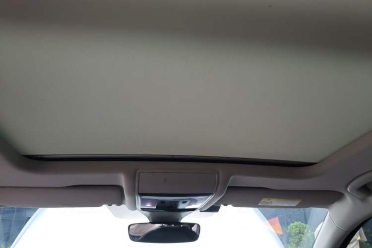 Used Volkswagen Passat 2022 330TSI Luxury Edition Headliner