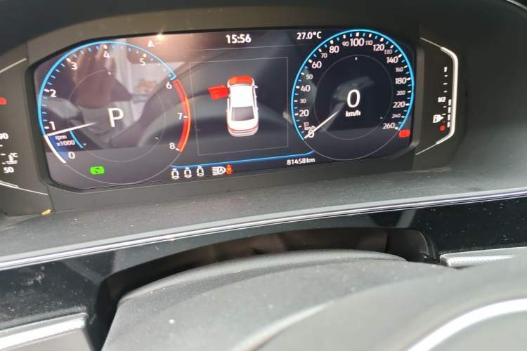 Used Volkswagen Passat 2022 330TSI Luxury Edition Odometer Close Up