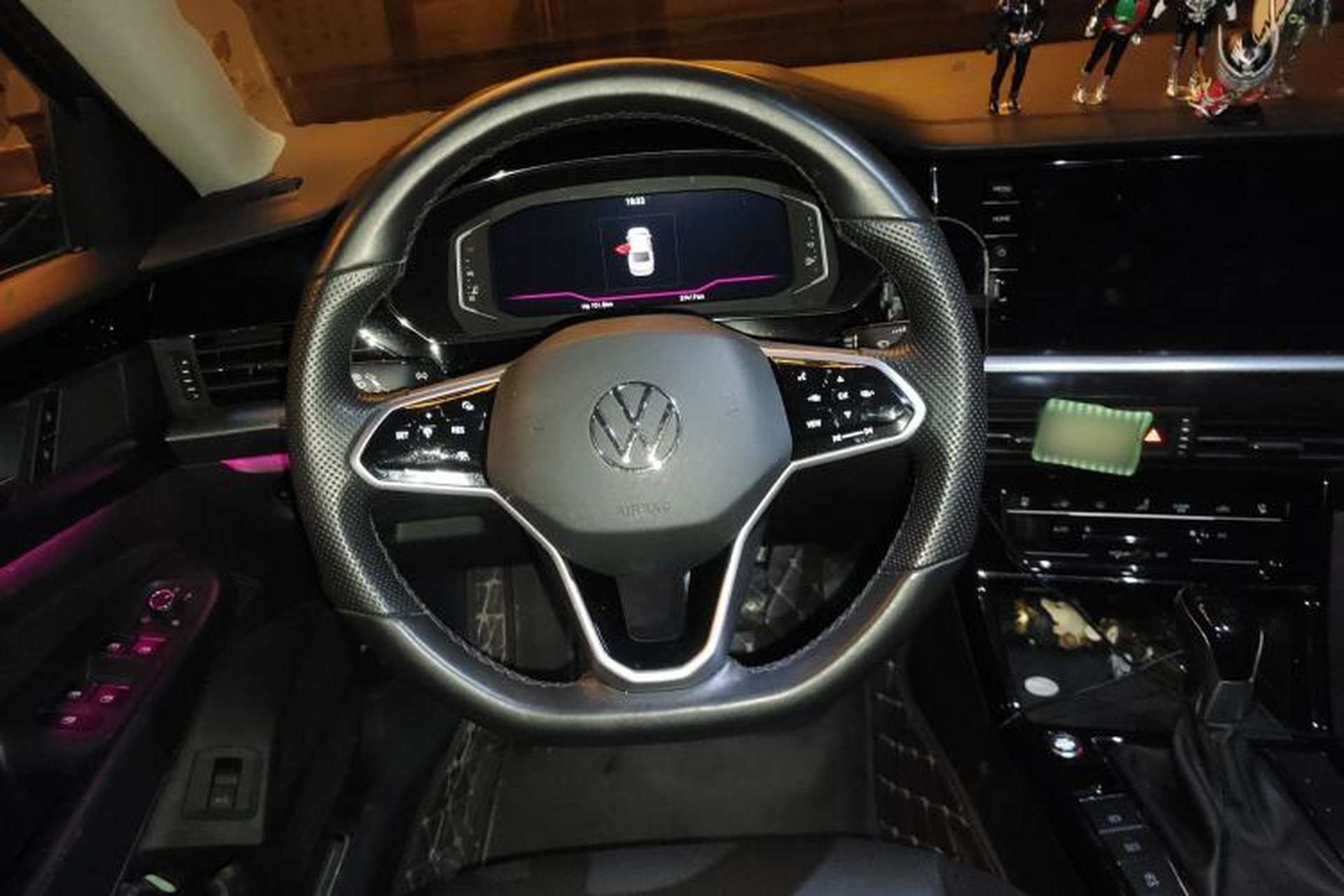 Used Volkswagen Passat 2022 330TSI Luxury Edition Steering Wheel
