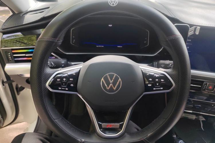 Used Volkswagen Passat 2022 330TSI Starry Luxury Edition Steering Wheel