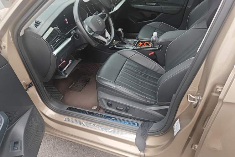 Used Volkswagen Passat 2022 330TSI Elite Edition Driver Seat