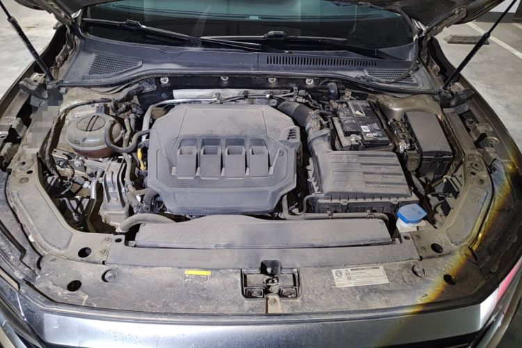 Used Volkswagen Passat 2022 330TSI Luxury Edition Engine Bay