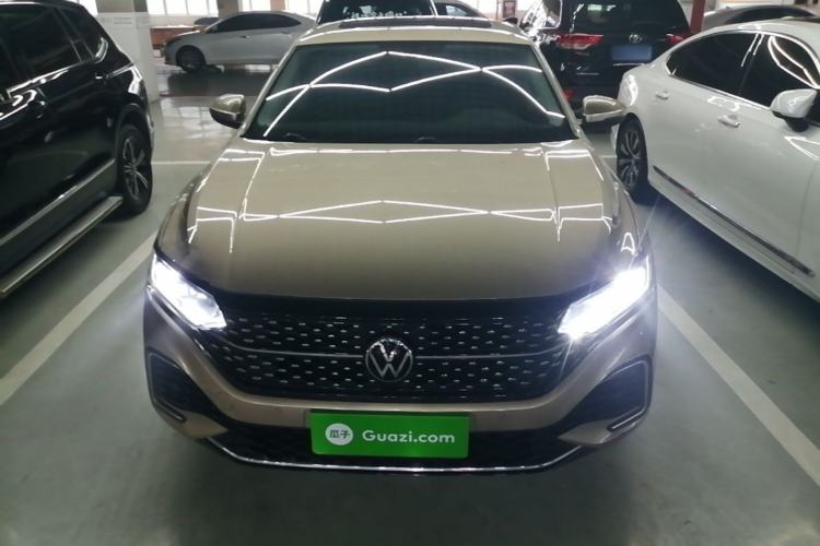 Used Volkswagen Passat 2022 330TSI Starry Elite Edition Front