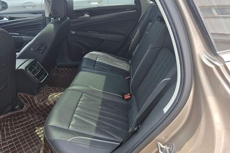 Used Volkswagen Passat 2022 330TSI Luxury Edition Left Rear Seat