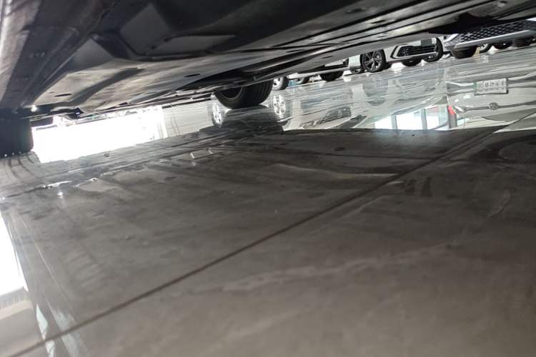 Used Volkswagen Passat 2022 330TSI Luxury Edition Left Side Sill