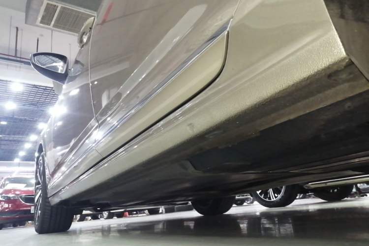 Used Volkswagen Passat 2022 330TSI Starry Elite Edition Left Side Sill