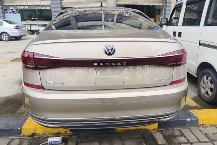 Used Volkswagen Passat 2022 330TSI Starry Luxury Edition – Exclusive Special Edition Rear