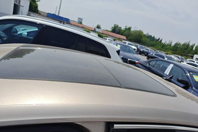 Used Volkswagen Passat 2022 330TSI Luxury Edition Roof