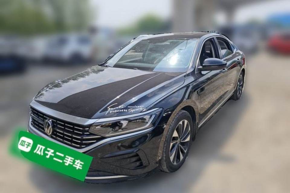Volkswagen Passat 2023