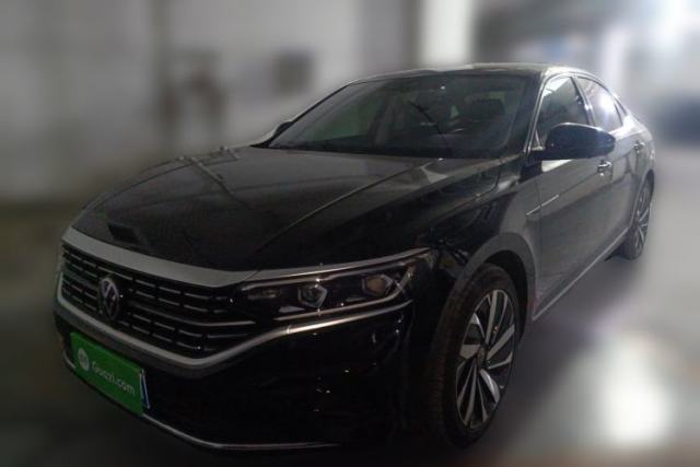 Used Volkswagen Passat 2023 Facelift 330TSI Luxury Edition