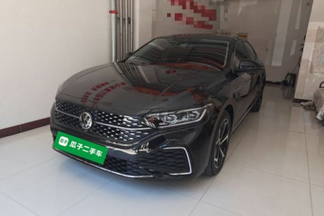 Used Volkswagen Passat 2023 Restyled 330TSI Starry Luxury Edition