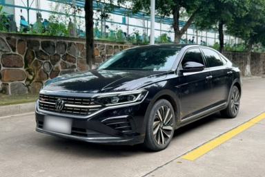 Used Volkswagen Passat 2023 Facelift 330TSI Luxury Edition