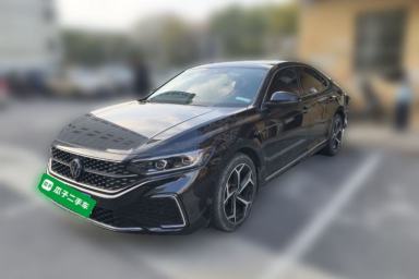 Used Volkswagen Passat 2023 Restyled 330TSI Starry Luxury Edition