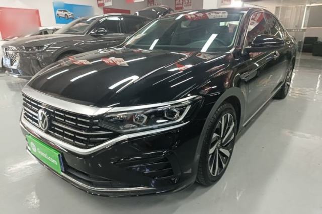 Used Volkswagen Passat 2023 330TSI Luxury Edition