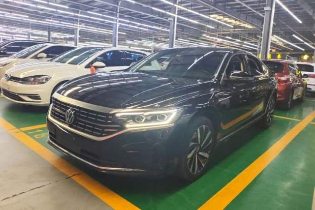 Used Volkswagen Passat 2023 Facelift 330TSI Luxury Edition